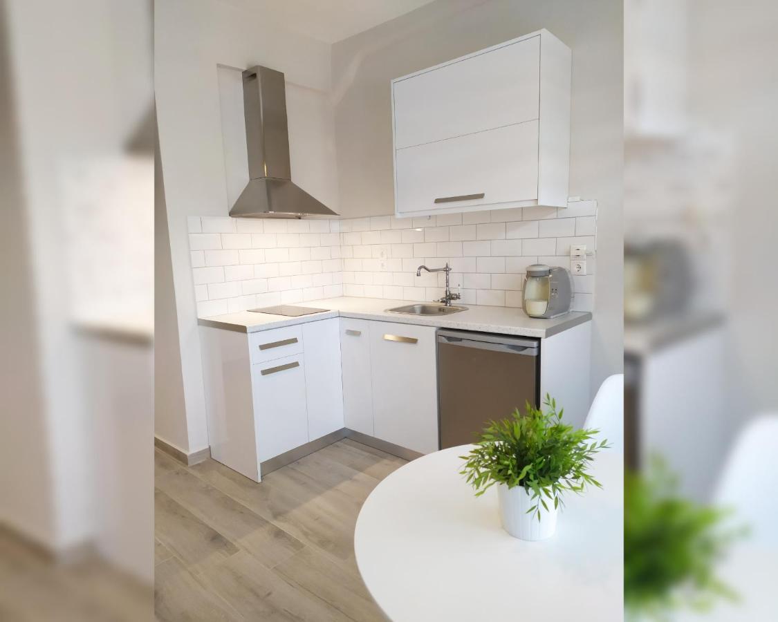 Elias Apartments نيدري المظهر الخارجي الصورة