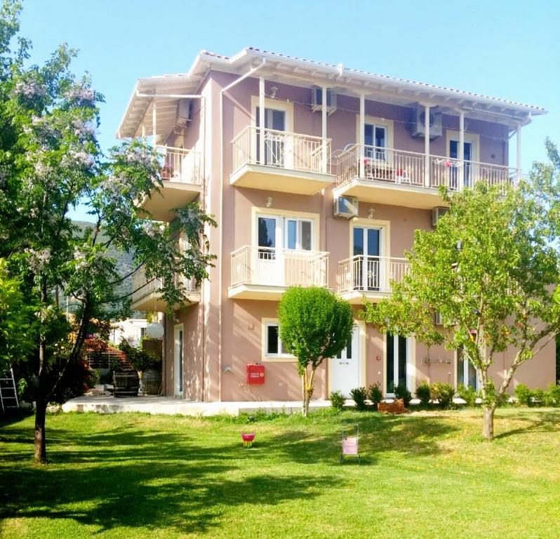 Elias Apartments نيدري المظهر الخارجي الصورة